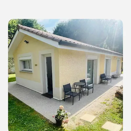 Апартаменты Maisonnette Confort Villette-d'Anthon